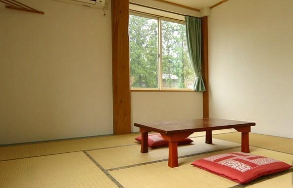 Nakasumi Ryokan يوزاوا الغرفة الصورة